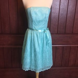 Size 5 love tease lace detail Midi dress